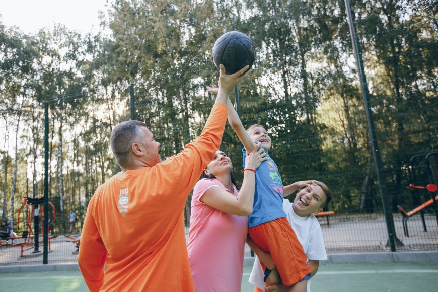Sport und Bewegung mit Familie