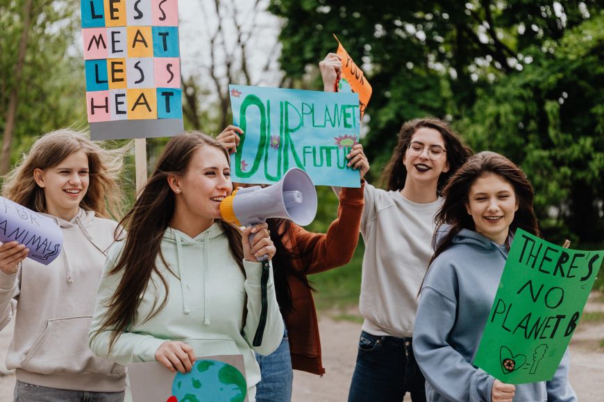 Jugendliche protestieren gegen den Klimawandel